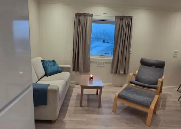 Arctic Nine - Nr 6 - On The Island * Tromsø