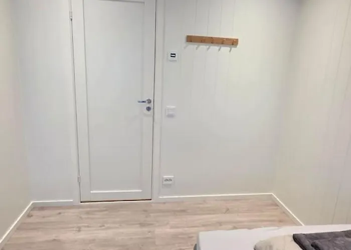 Arctic Nine - Nr 6 - On The Island *